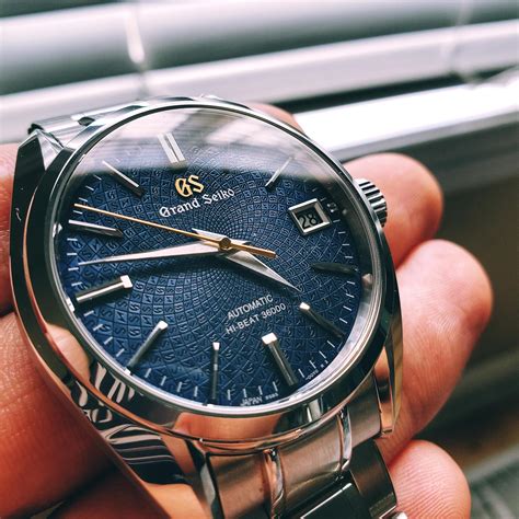 grand seiko sbgh267 price.